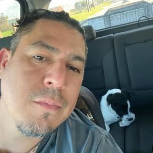 Meet your Posher, Jonathan